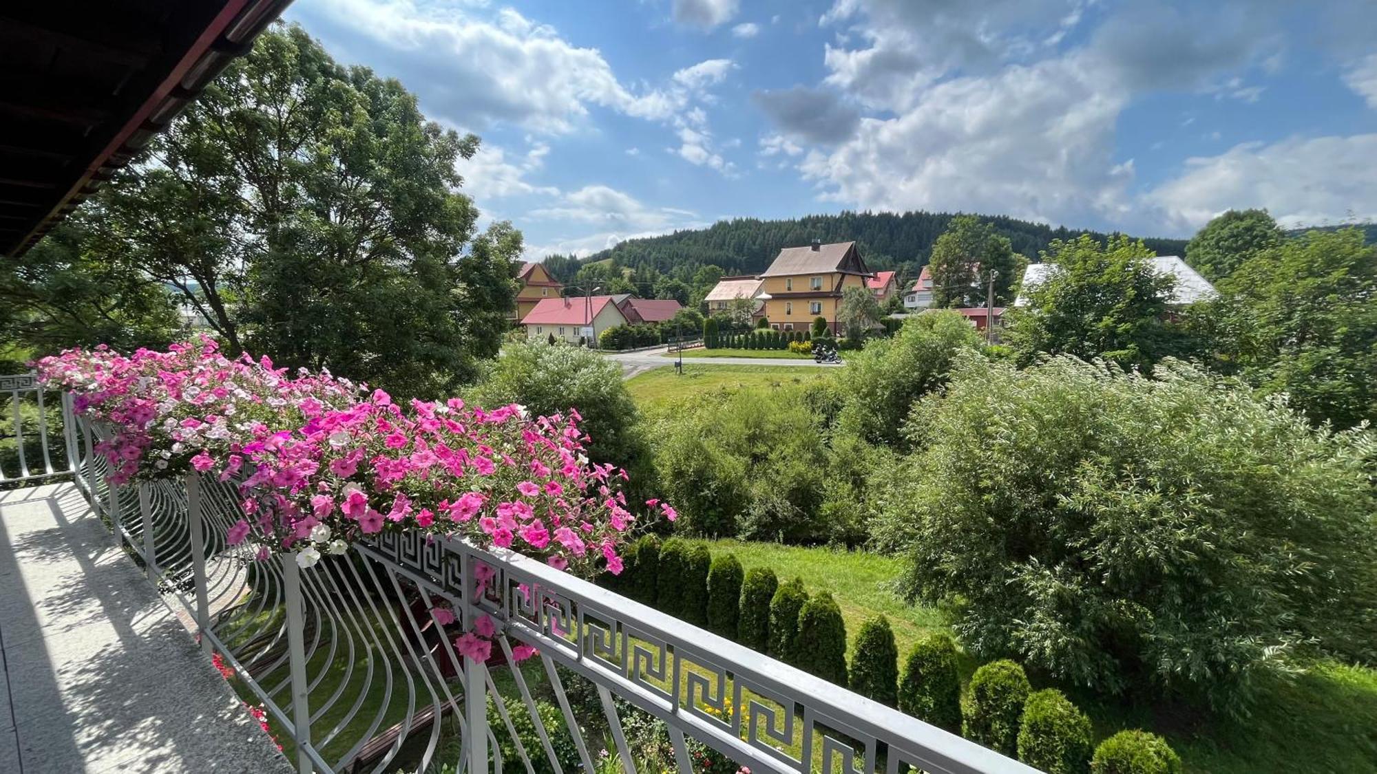 Pokoje U Lusi Tylicz Bagian luar foto